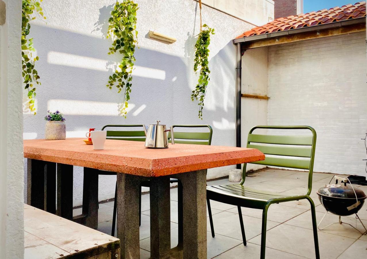 グス Private House With Patio In Historic Centerヴィラ エクステリア 写真
