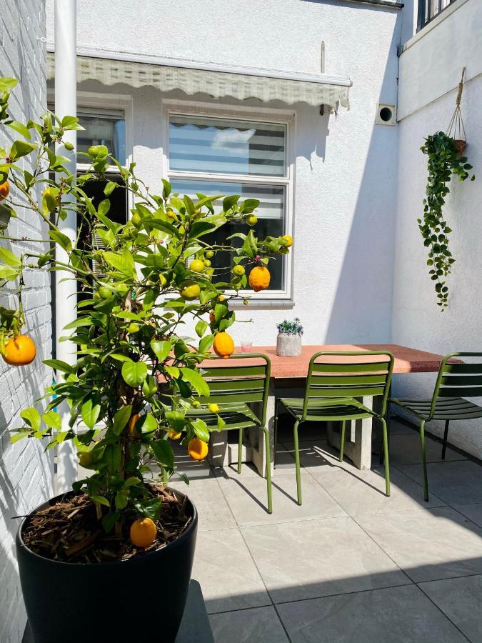 グス Private House With Patio In Historic Centerヴィラ エクステリア 写真